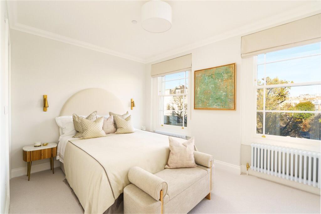3 bedroom apartment for sale in Artesian Road, Notting Hill, London, W2